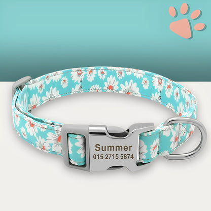 Collier pour chien personnalise prenom telephone personnalisable la niche de jules jujucollartag4 variante3 fleur summer